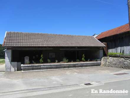 Lavoir, rue Louis Pasteur