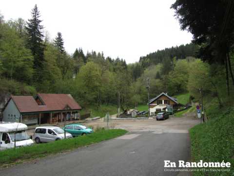 Les gorges de Nouailles et la source de la Loue