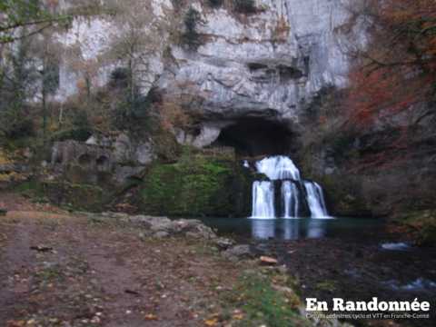 La Source du Lison par le Mont Mahoux