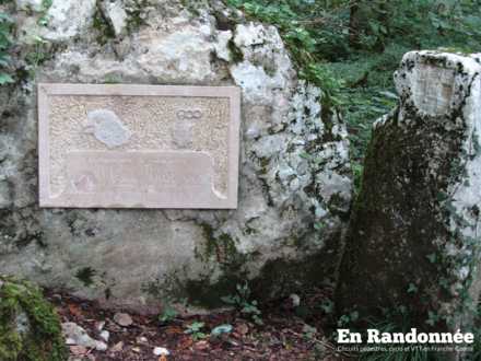 Entrée du domaine du Château de la Roche