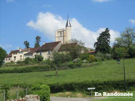 Vue sur l'église Saint-Cloud
