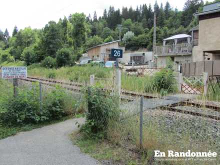 Passage piéton sur voie ferrée