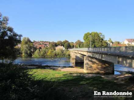 Pont traversant le Doubs