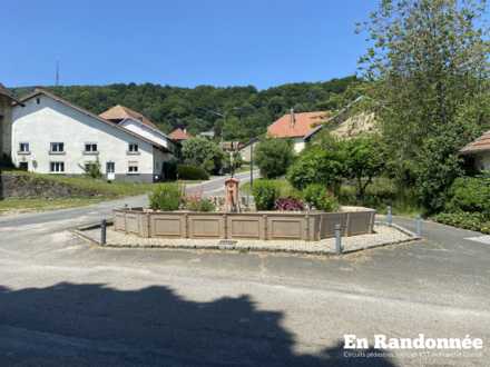 Fontaine de Vyt-lès-Belvoir