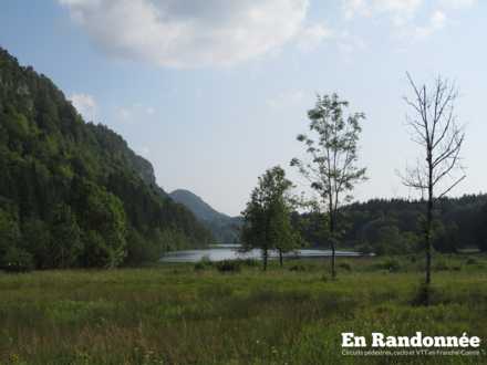 Vue sur le Lac du Petit Maclu