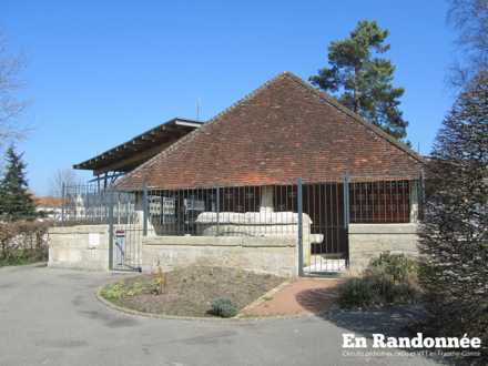 Ile Sauzay et sa Halle