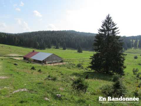 Chez Bougaud, à pied ou à VTT