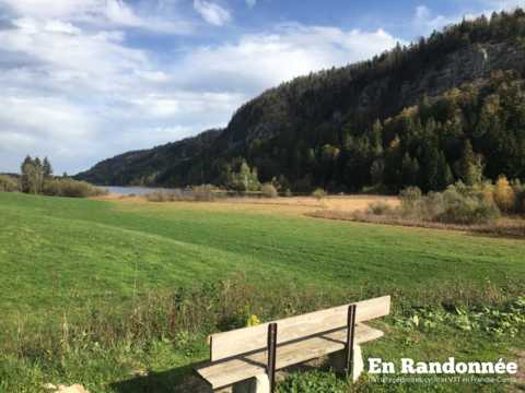 Le Tour du Grand Lac d'Étival